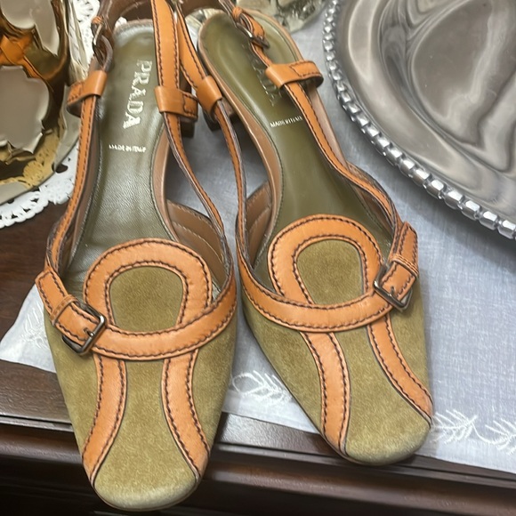 Vintage Prada Sling Back Tan and Olive Size 37 1/2 - Picture 11 of 11